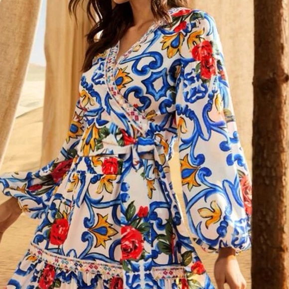 Boho White exotic Vibrant Print Ballon Sleeve WRAP CROP Top Blouse Shirt - Picture 3 of 9